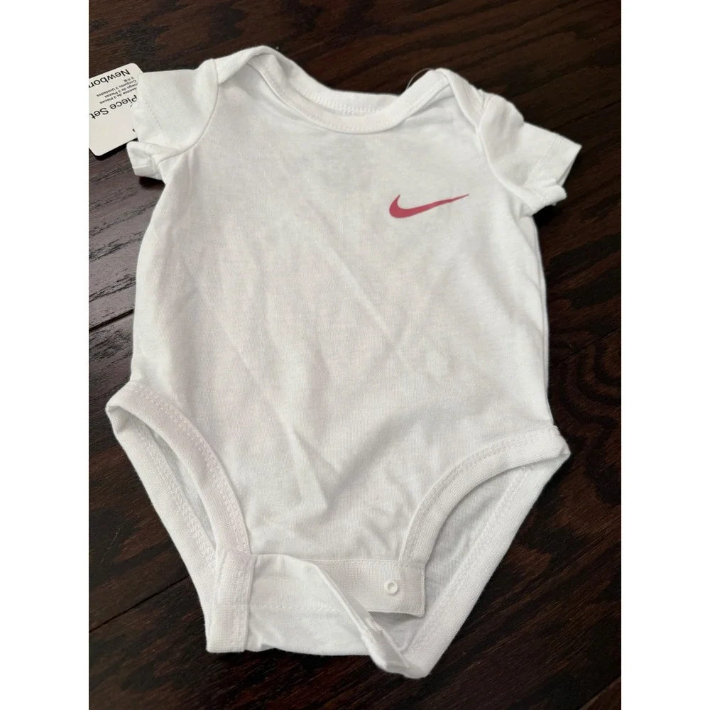 Nike piece set